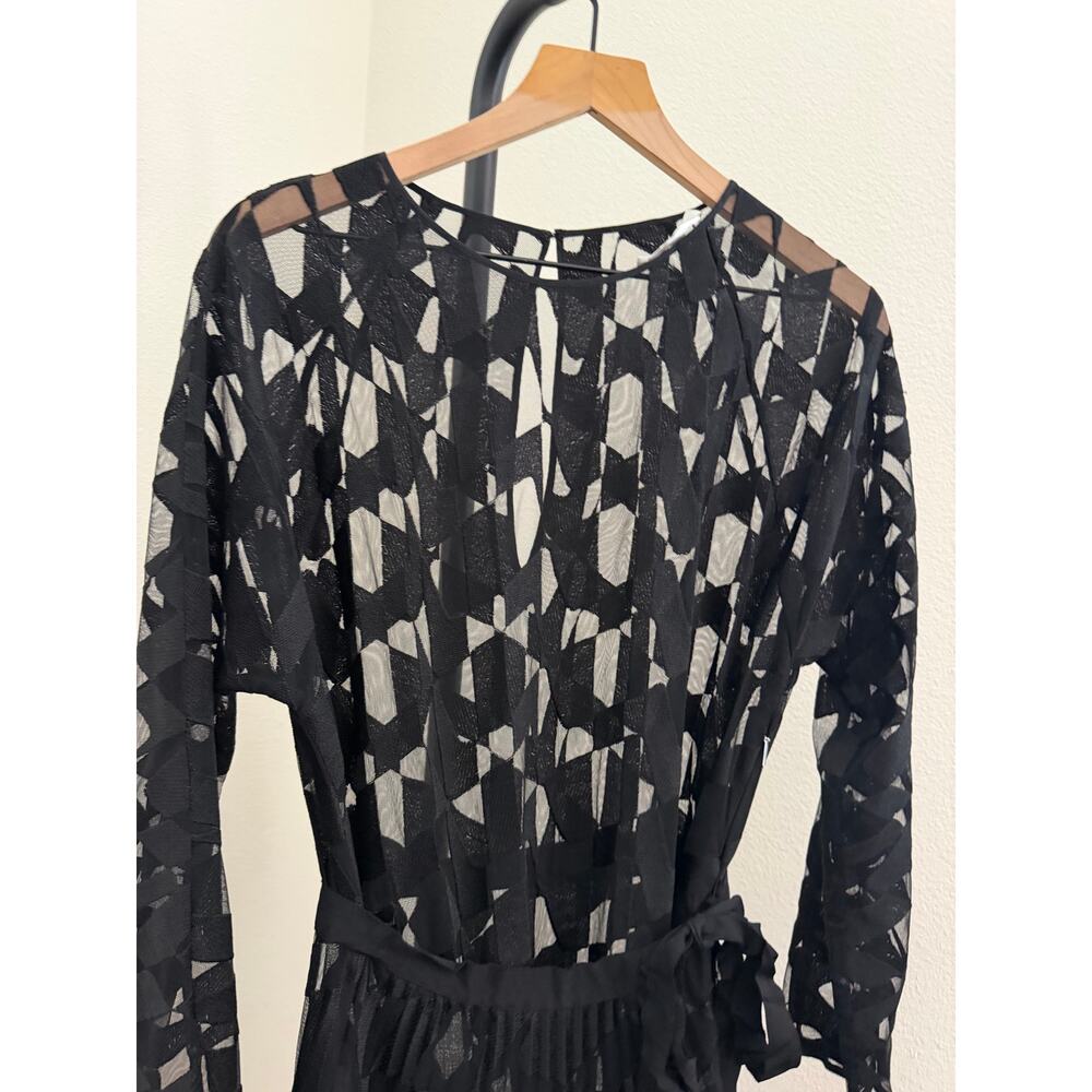 Hugo boss black long sleeve lace pleated dress size M - Picture 4 of 6